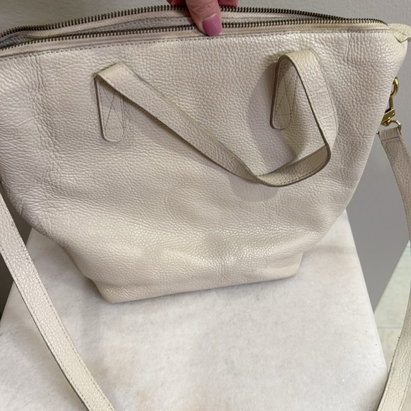 Cuyana Pebbled Leather Carryall Tote - Picture 7 of 8